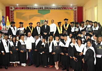 El Pontificio Instituto Juan Pablo II Y La UCSD Invisten 52 Nuevos Magísteres En Ciencias Del Matrimonio Y La Familia 